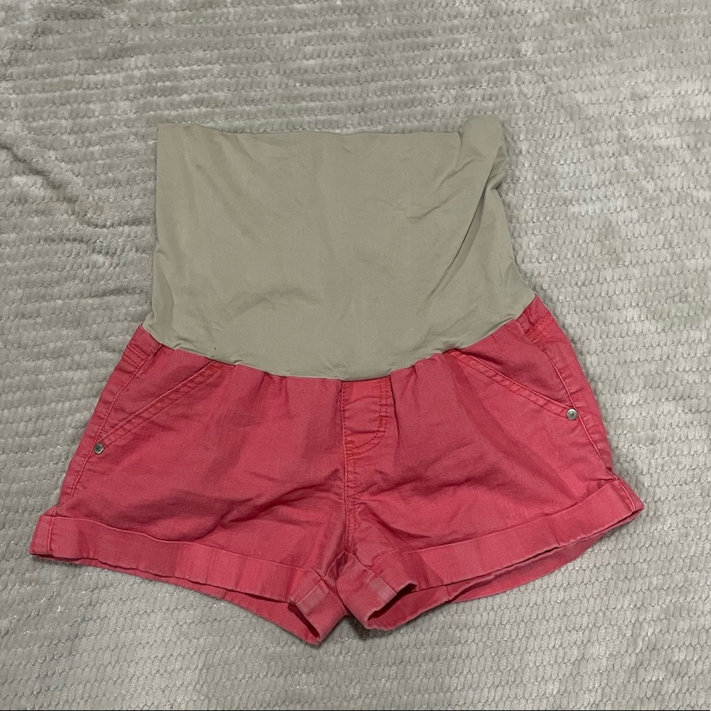 The comfiest maternity shorts! Small, pink/coral